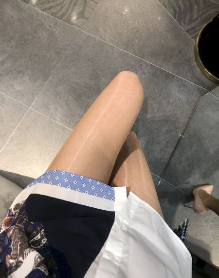 家庭巨乳女教师_720完整视频观看