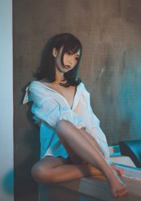 桃子色视频在线播放_BD英语神马在线观看